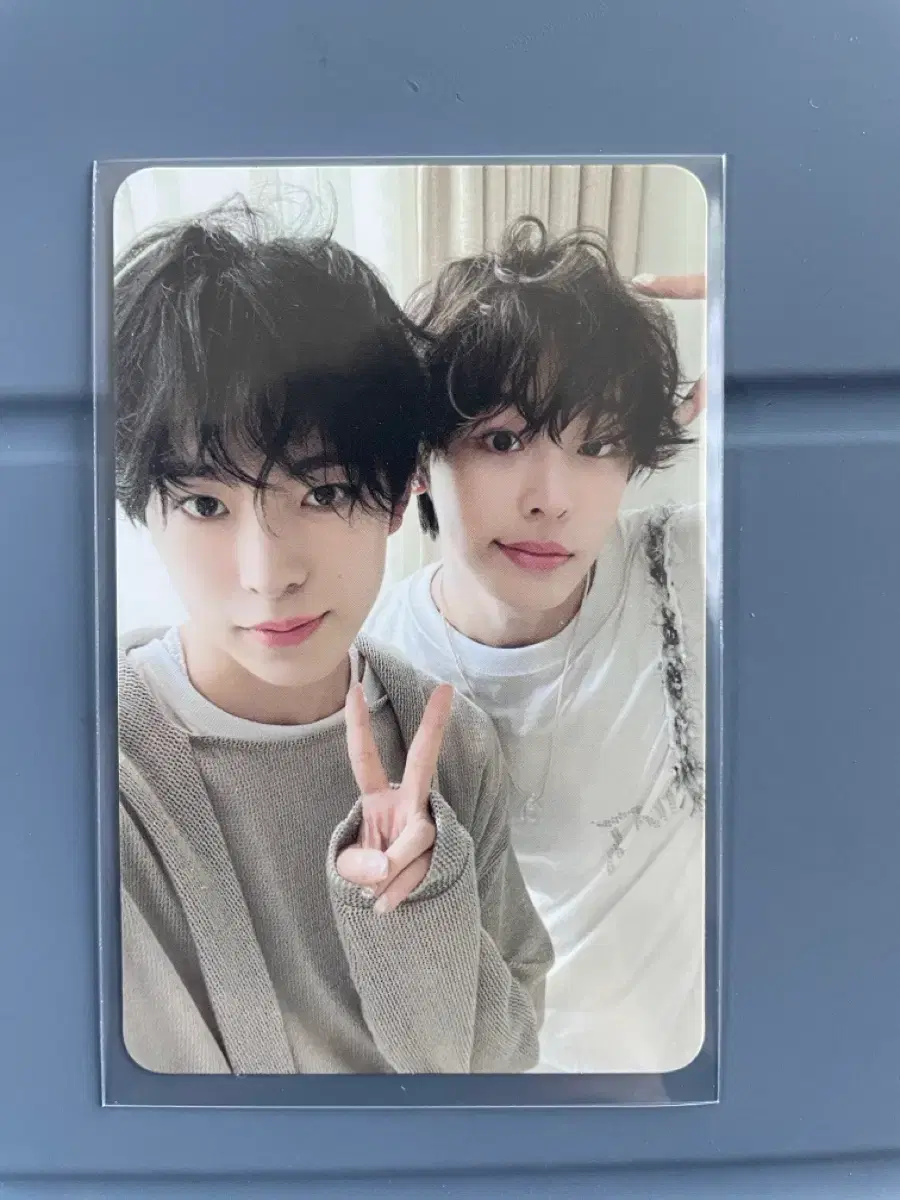 thumbnail-0